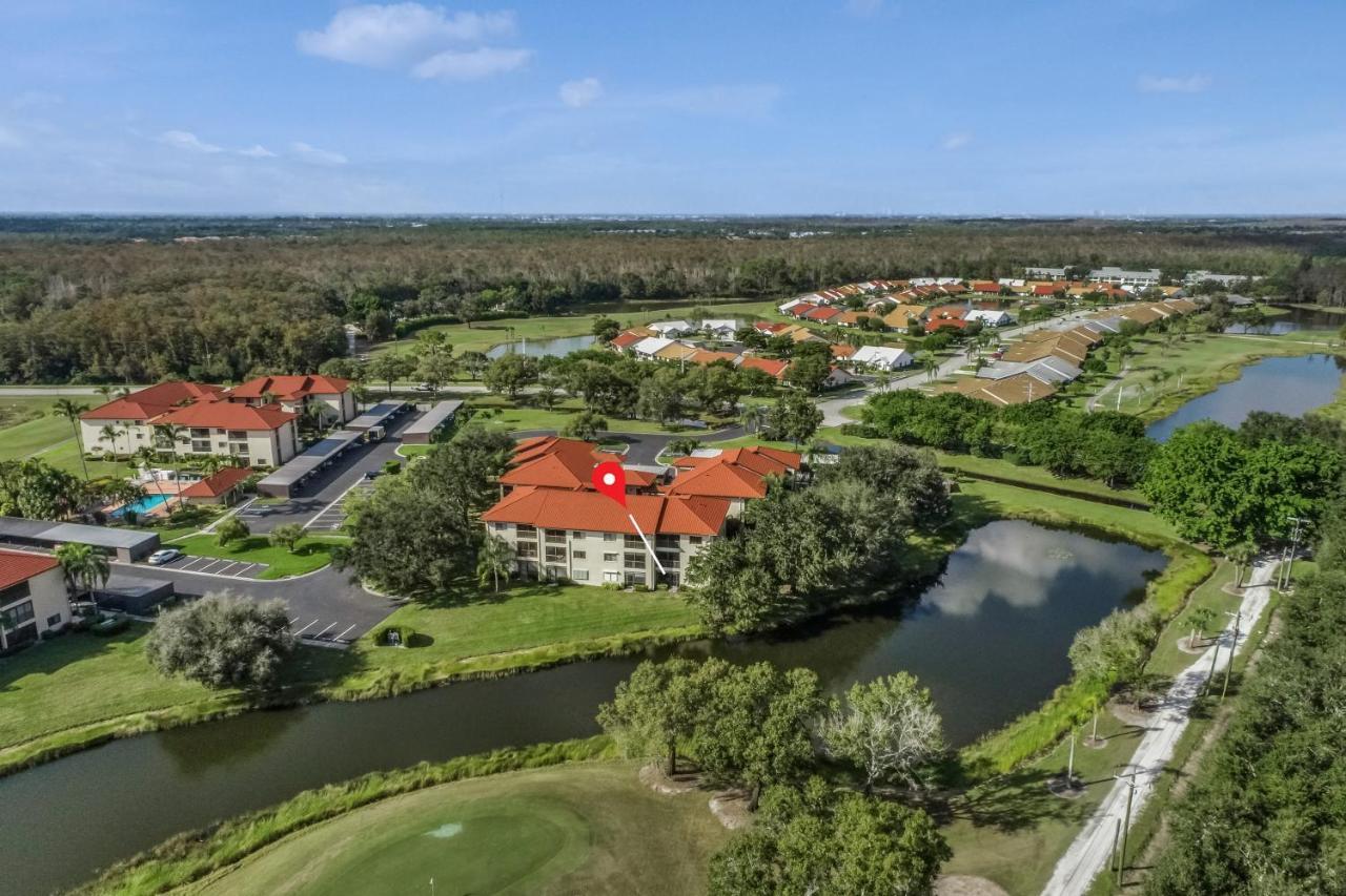 Cross Creek Lakeside Hotel Fort Myers Exterior photo